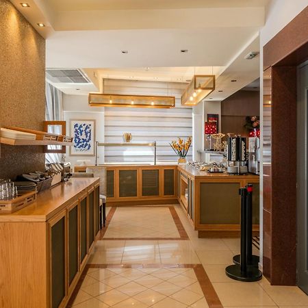 Plaza Hotel مدينة زاكينثوس المظهر الخارجي الصورة